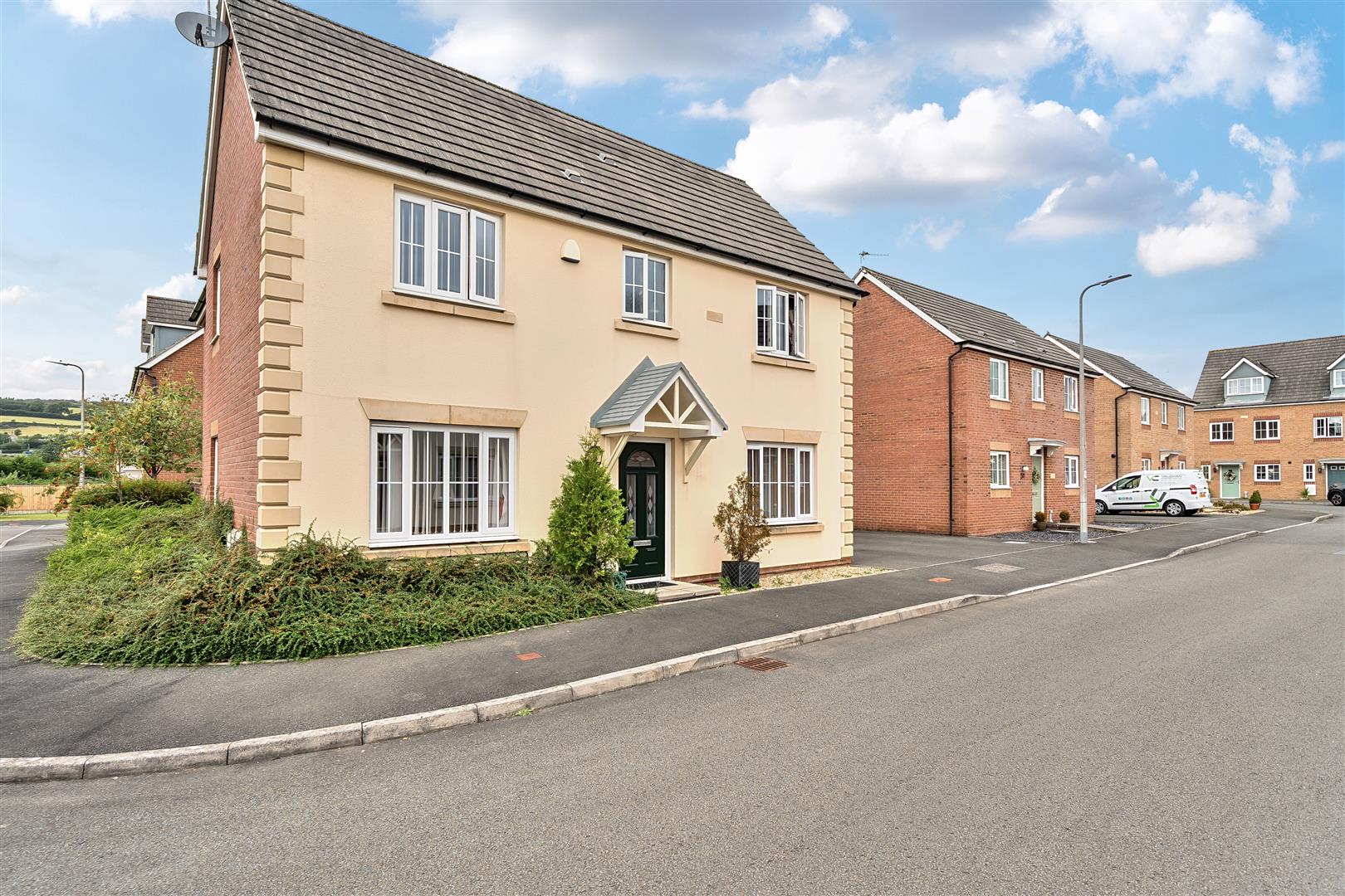 Parc Y Garreg, Kidwelly, SA17 4PU